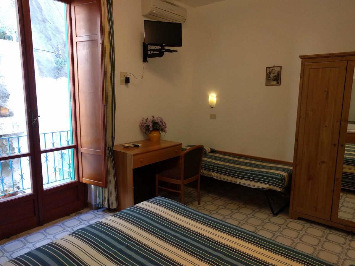 Hotel Conte - S. Angelo Bay Serrara Fontana Bagian luar foto