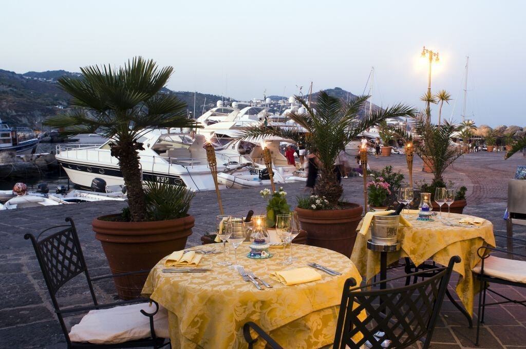 Hotel Conte - S. Angelo Bay Serrara Fontana Bagian luar foto